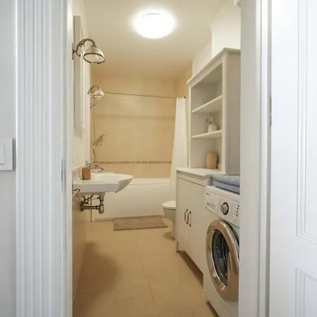 Apartamento Spacious & Bright 2 Close To City Center